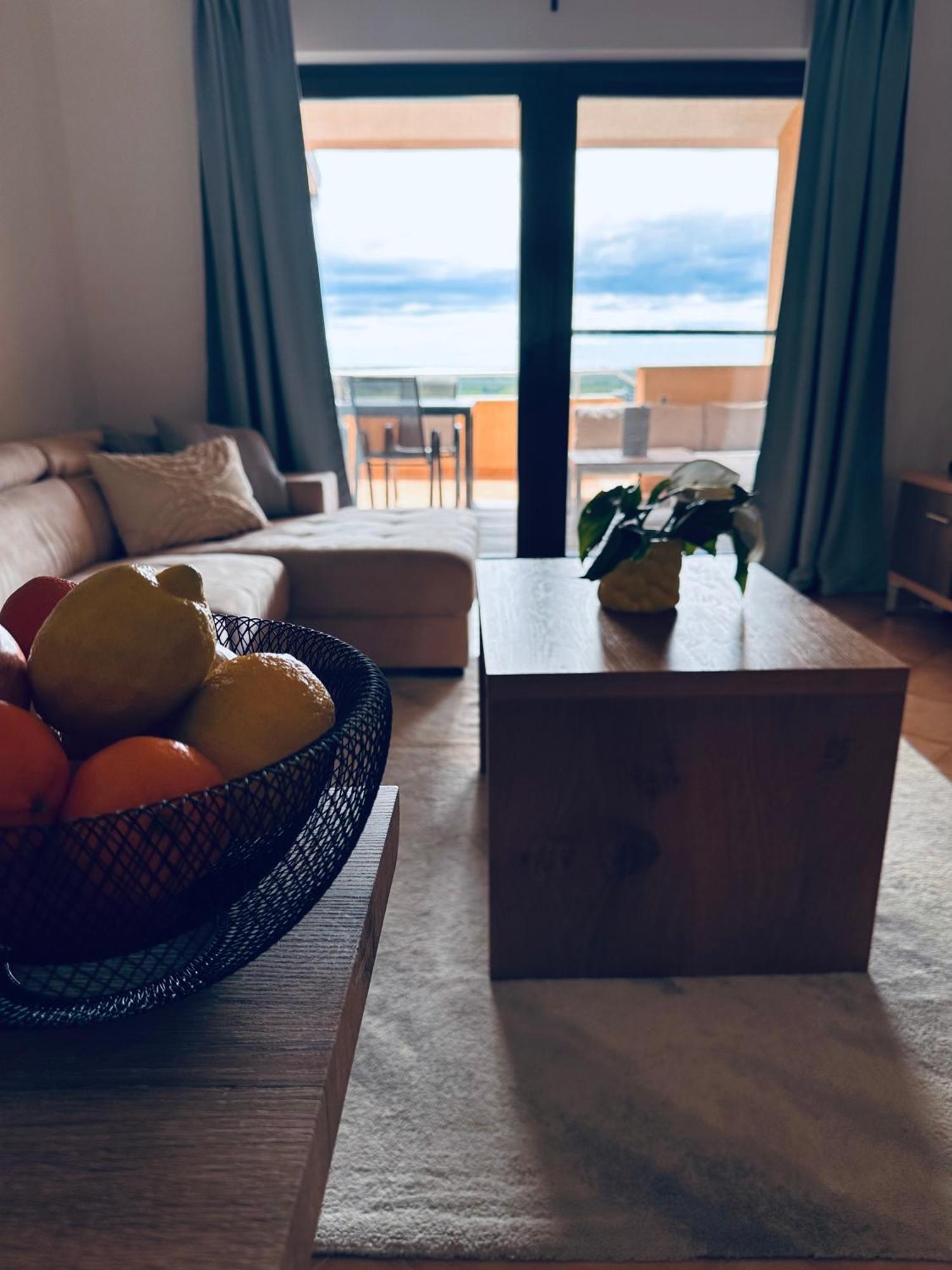Casa Lara * Kastelir