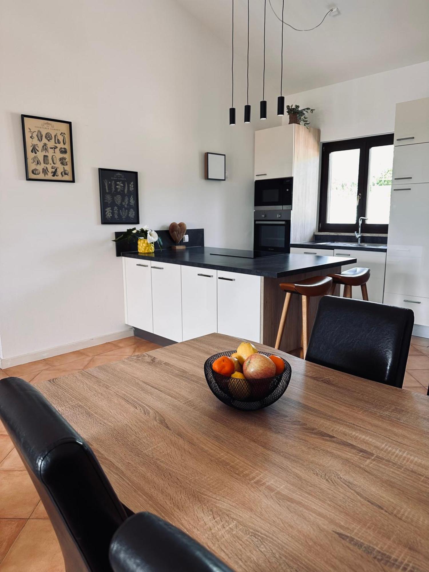 Počitniška hiša Casa Lara Kastelir
